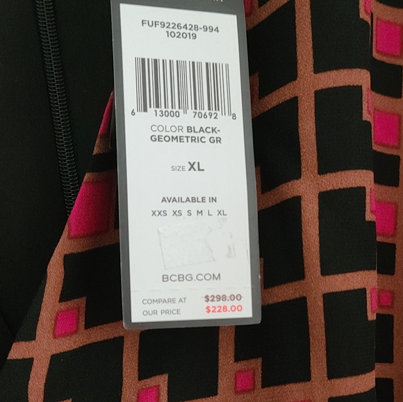 Bcbgmaxazria Geometric Wide- legged jumpsuit - Picture 5 of 16